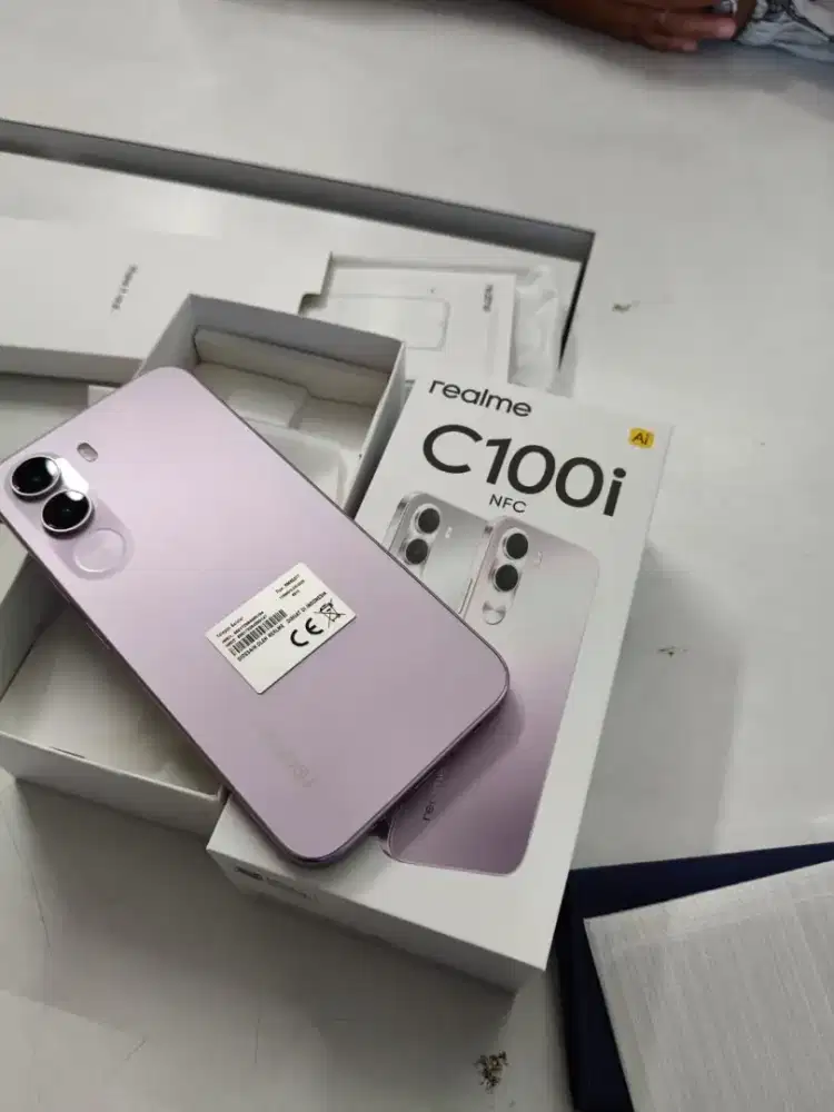 new realme c100i