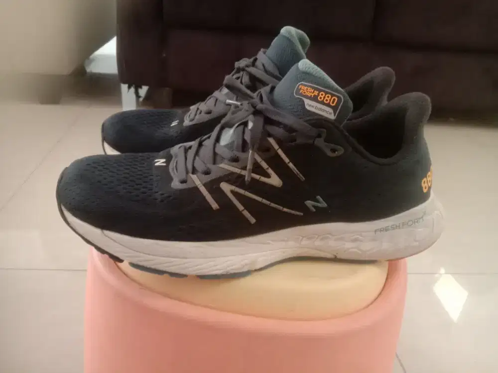 sepatu unisex new balance 880