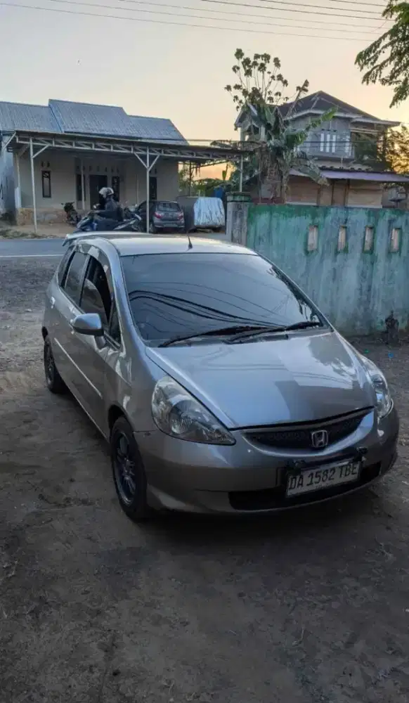 Mobil Honda jazz