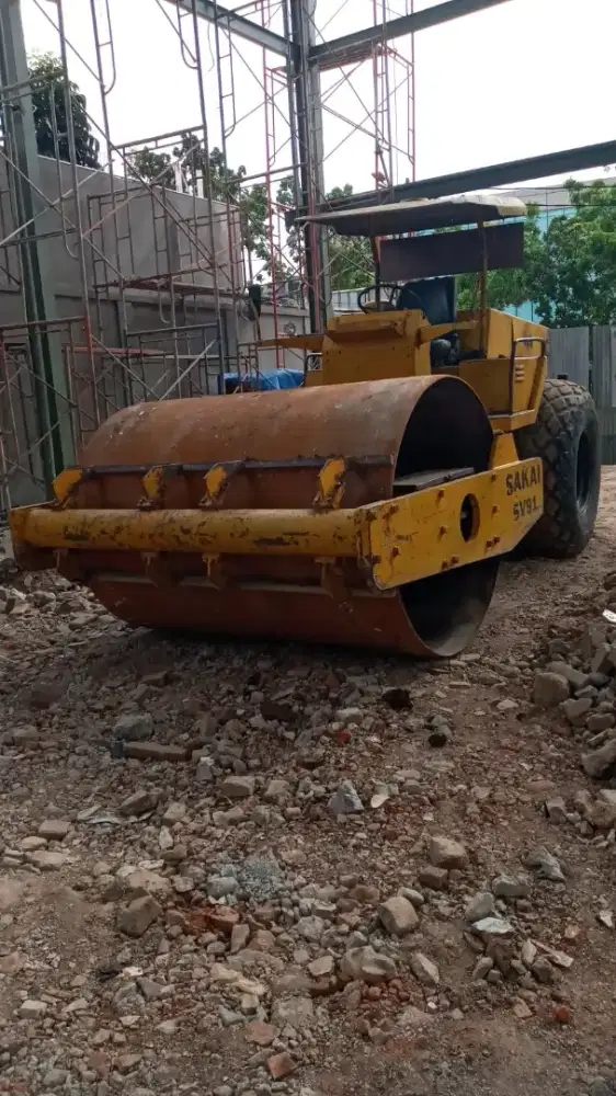 Vibro dozer wales crane dumptruck Excavator becko PC50 breaker