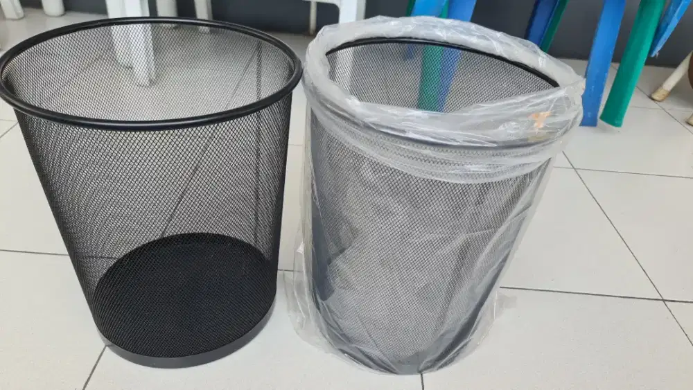 Tempat sampah jaring