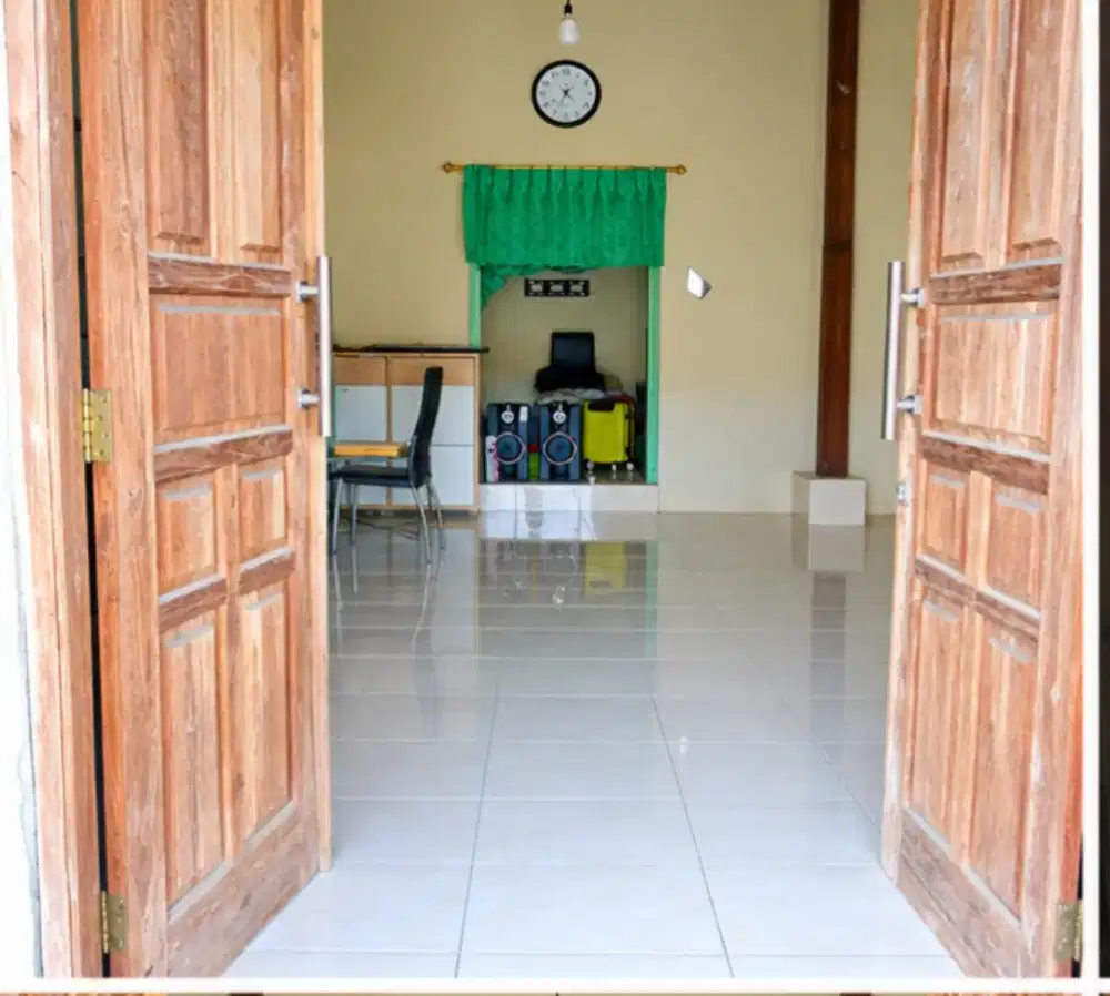 Disewakan rumah asri di kota Blitar