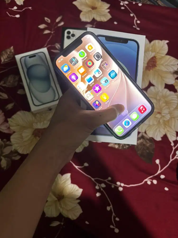 12 basic 64 gb, bh 92, lecet pemakain aja, sisanya nominus full orian