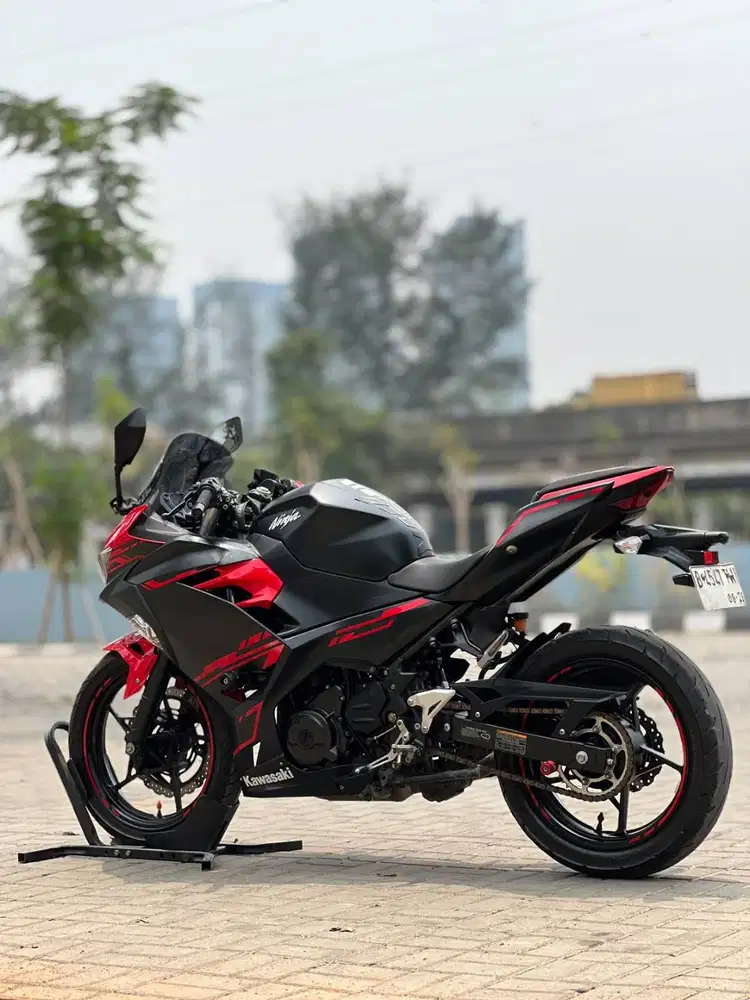 KAWASAKI NEW NINJA 250 FI ABS SE MERAH 2018 LOW KM PAJAK ON SIAP GASS