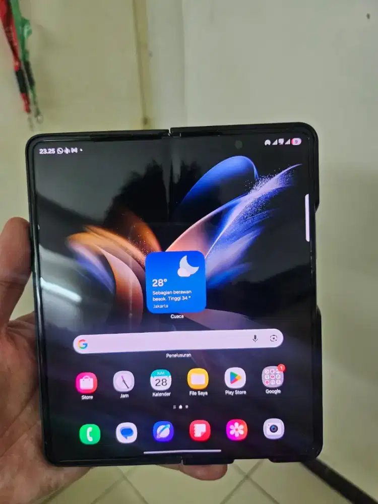Fold4 layar mulus no minus 512gb