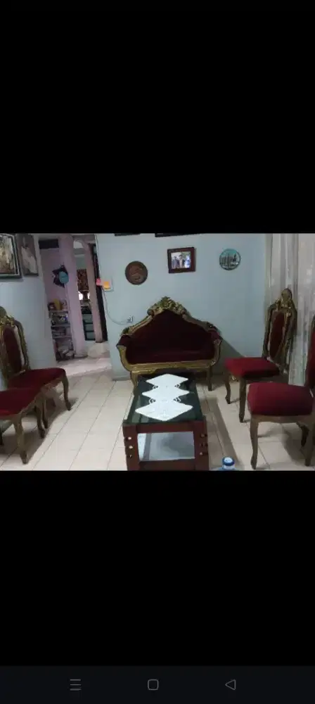 Kursi dan meja jati