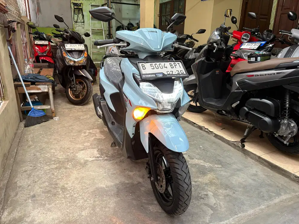 YAMAHA GEAR ULTIMA HYBRID 2025 BLN 7 KM 10K DI CILEDUG BS TT 2024 ORI
