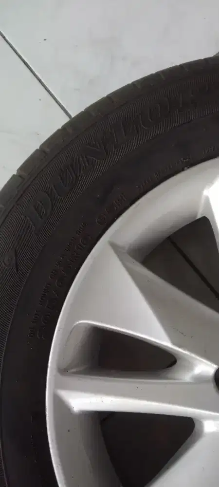 Velg dan ban Inova reborn dunlop 205/65 r16