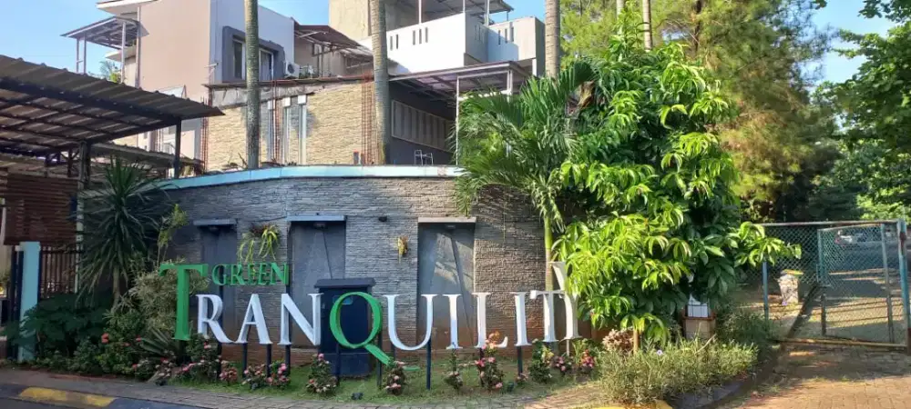 Disewakan Exclusive Rumah Nuansa Hijau Modern
