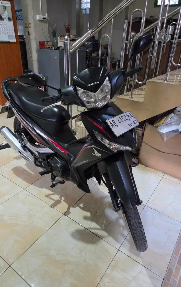 Supra 125 fi hitam 2017 Gbm kredit // tunai