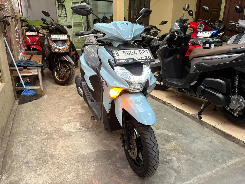 YAMAHA GEAR ULTIMA HYBRID 2025 BLN 7 KM 10K DI CILEDUG BS TT 2024 ORI