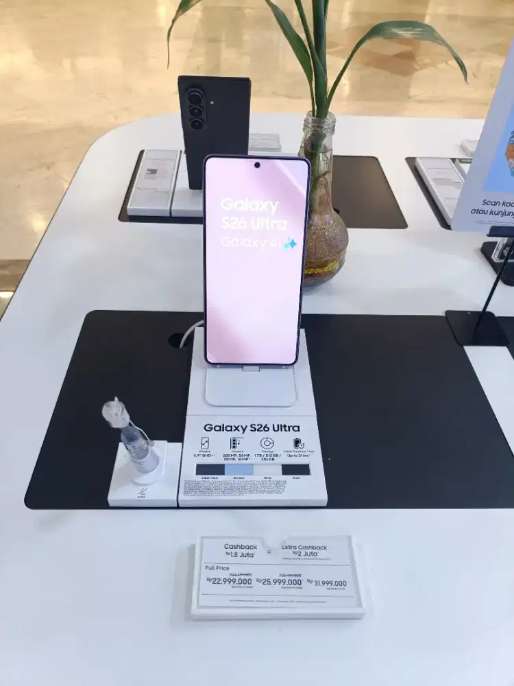 Samsung galaxy fold 8 series