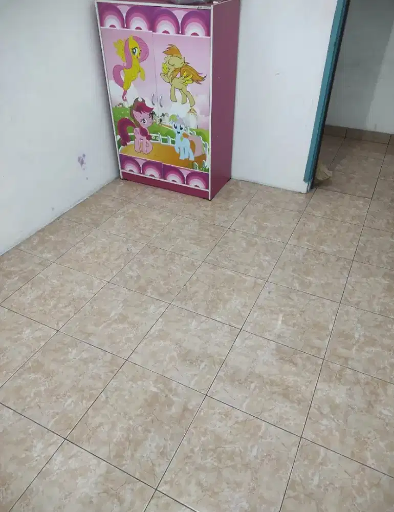 KOST CEWEK / MAHASISWA PUTRI