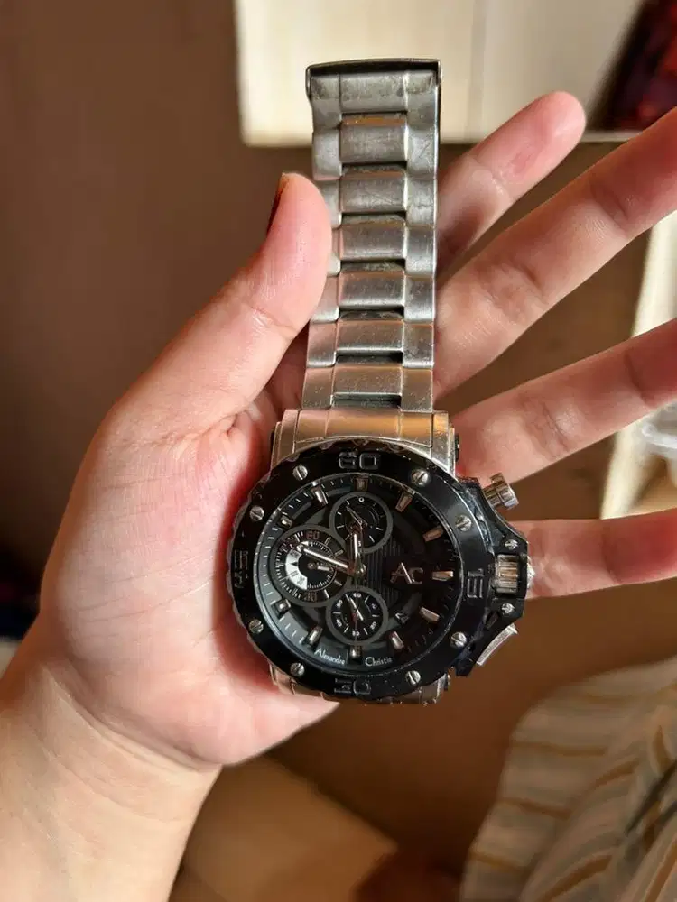 Jam tangan Alexander Christi
