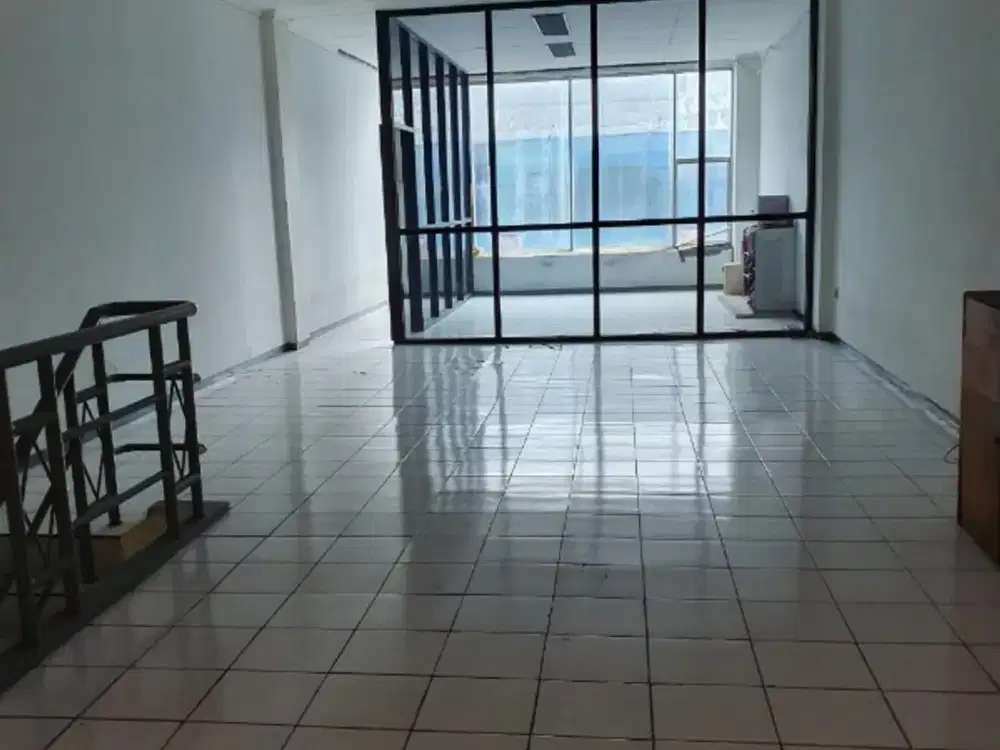 Ruko di Sunter Paradise tahap 3,luas  82m Jakarta Utara