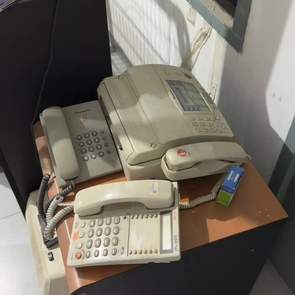 TLEPON FAX AMBIL SEMUA 300 AJA