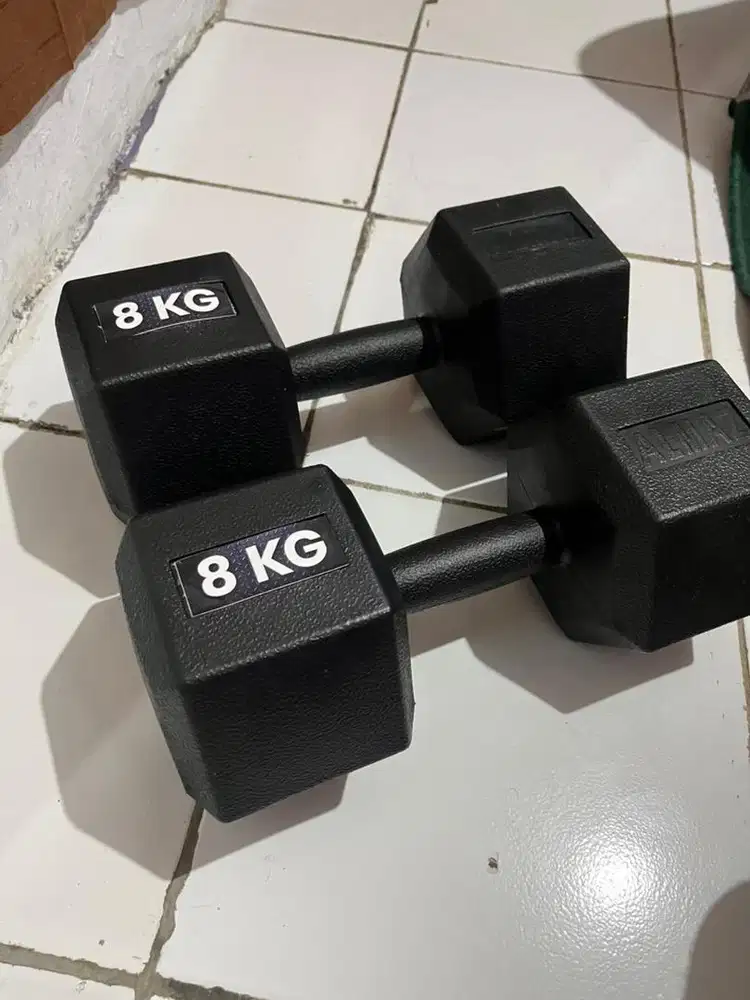 Barbell Dumbell 8kg Sepasang