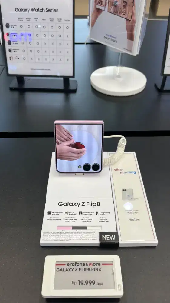 GALAXY Z FLIP 8