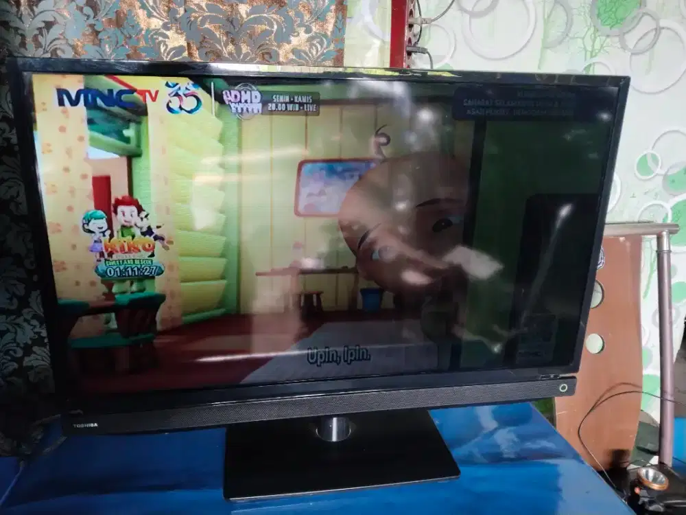tv led toshiba 32in
