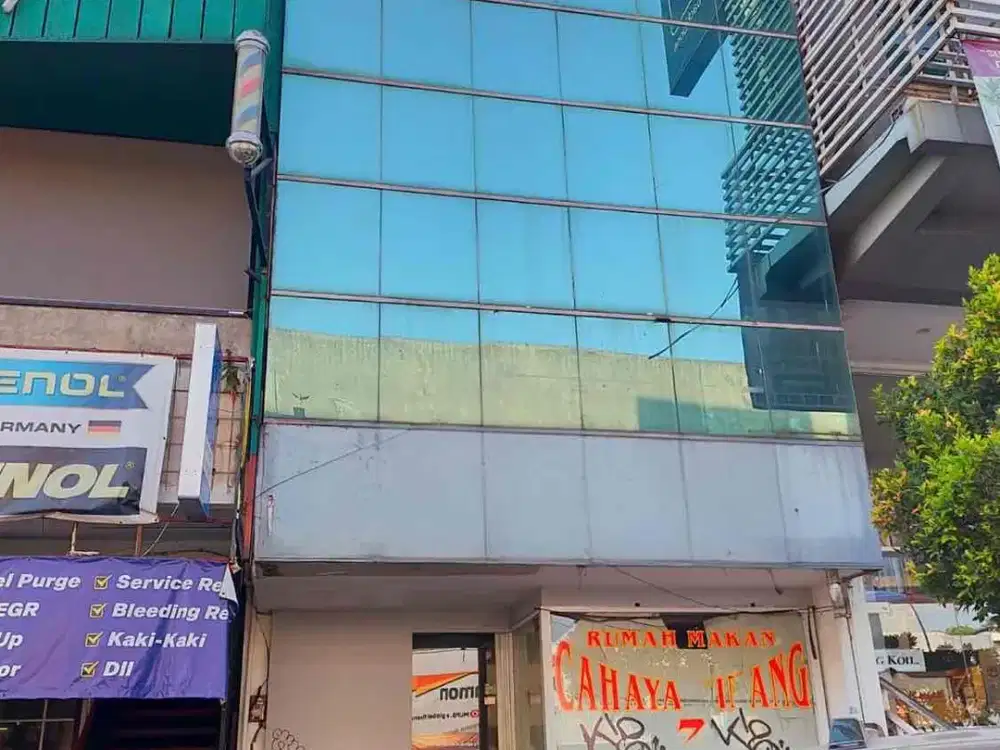 Disewa Ruko Boulevard Raya