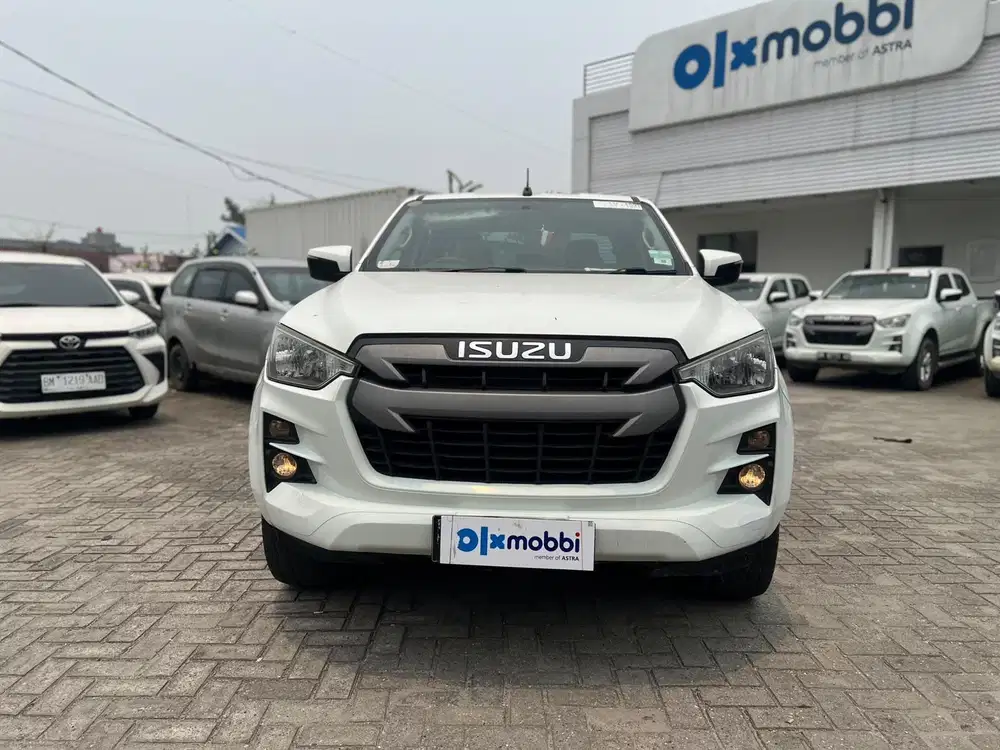 Isuzu DMAX Rodeo 1.9 Double Cabin Solar MT - 84QD
