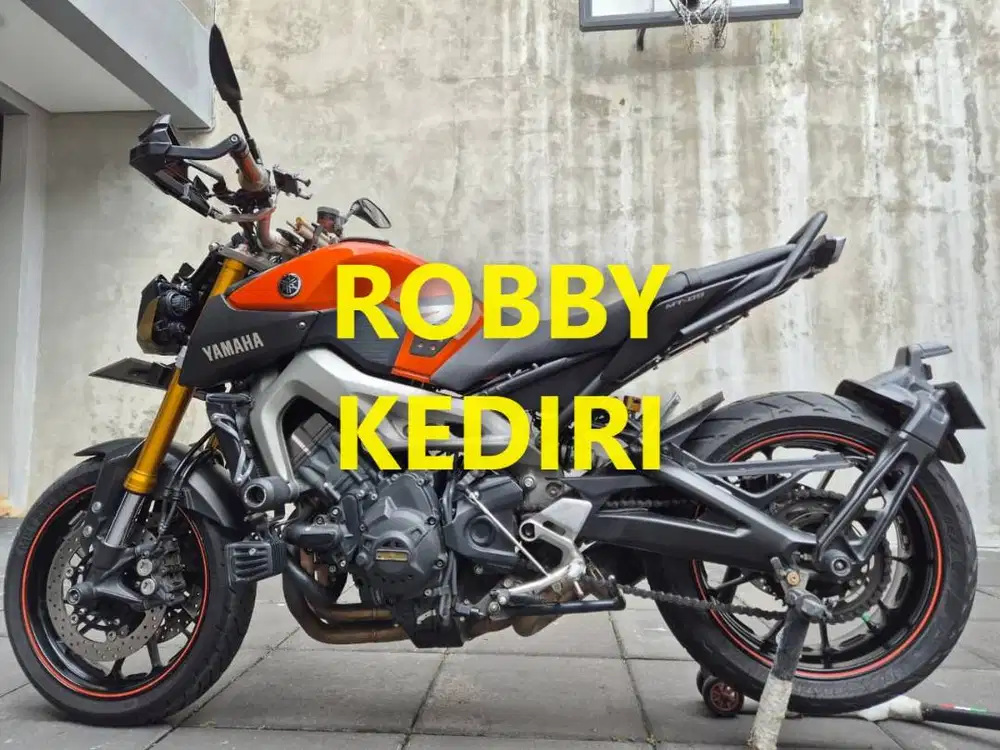 Jual Yamaha MT 09 Kondisi Istimewa 2015 (KEDIRI)