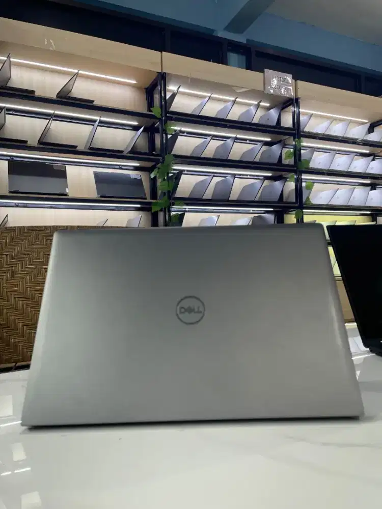 DELL VOSTRO P143G