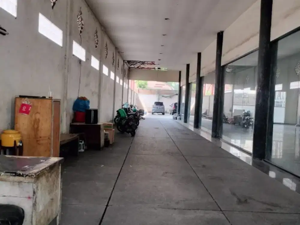 Dijual ex bengkel workshop & showroom  luas 2300m di Gunung Sahari