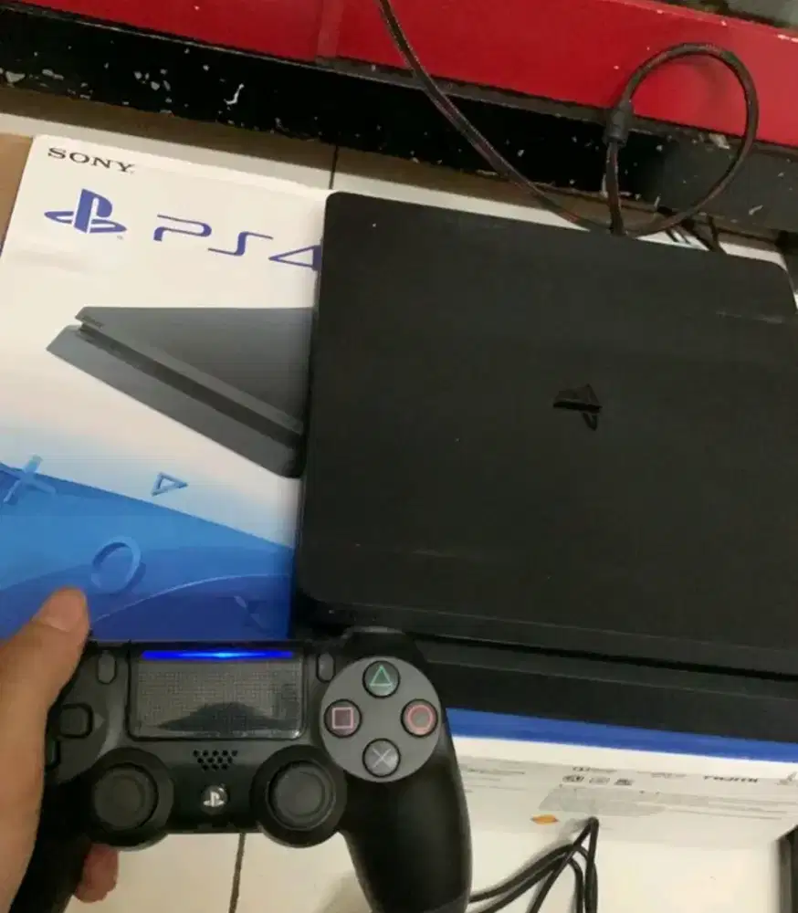 PS4 slim 6.72 Fullgames