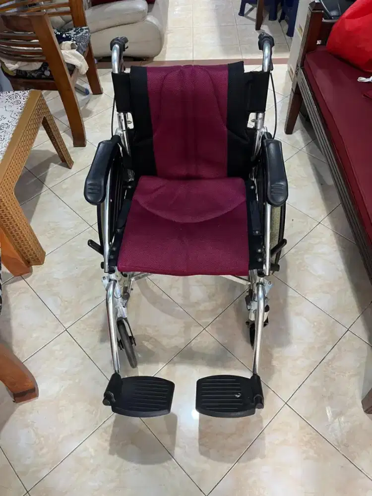 Dijual Kursi Roda