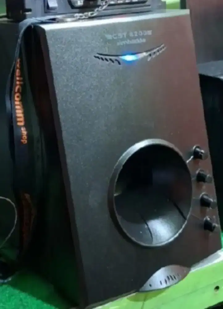 Speaker simbadda cat 8000