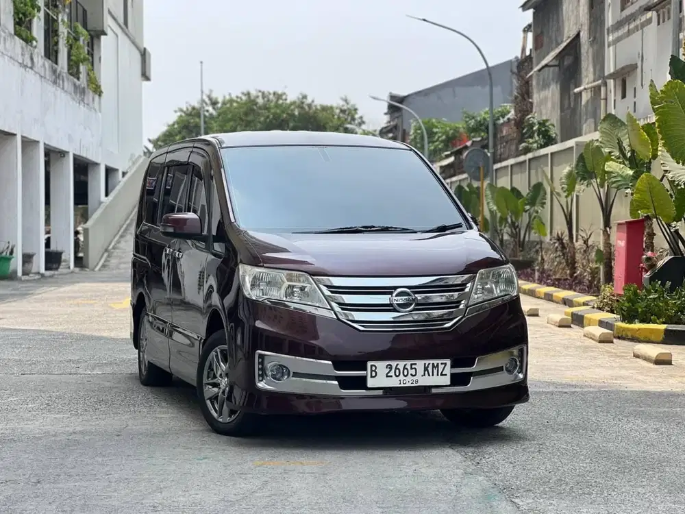 TERMURAH || NISSAN SERENA HWS PANORAMIC AUTECH AT 2014