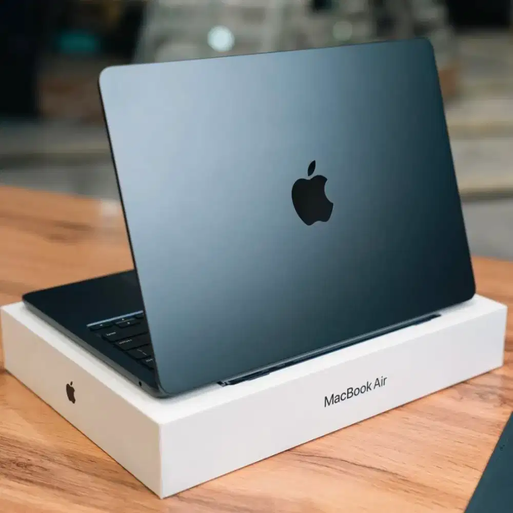 MACBOOK AIR M5 13inc 16/512 Promo