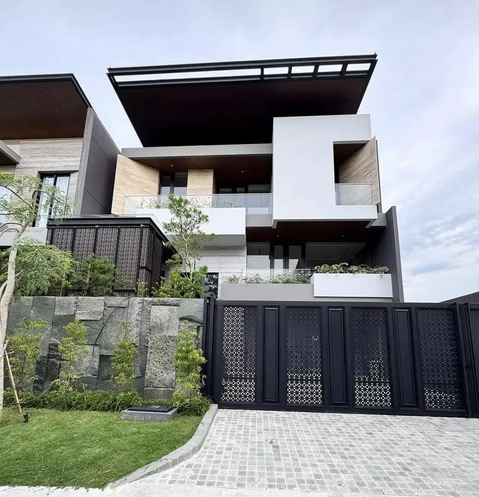 BARU GRES! RUMAH MEWAH CITRALAND WATERFRONT MODERN MINIMALIS HIGH SPEC