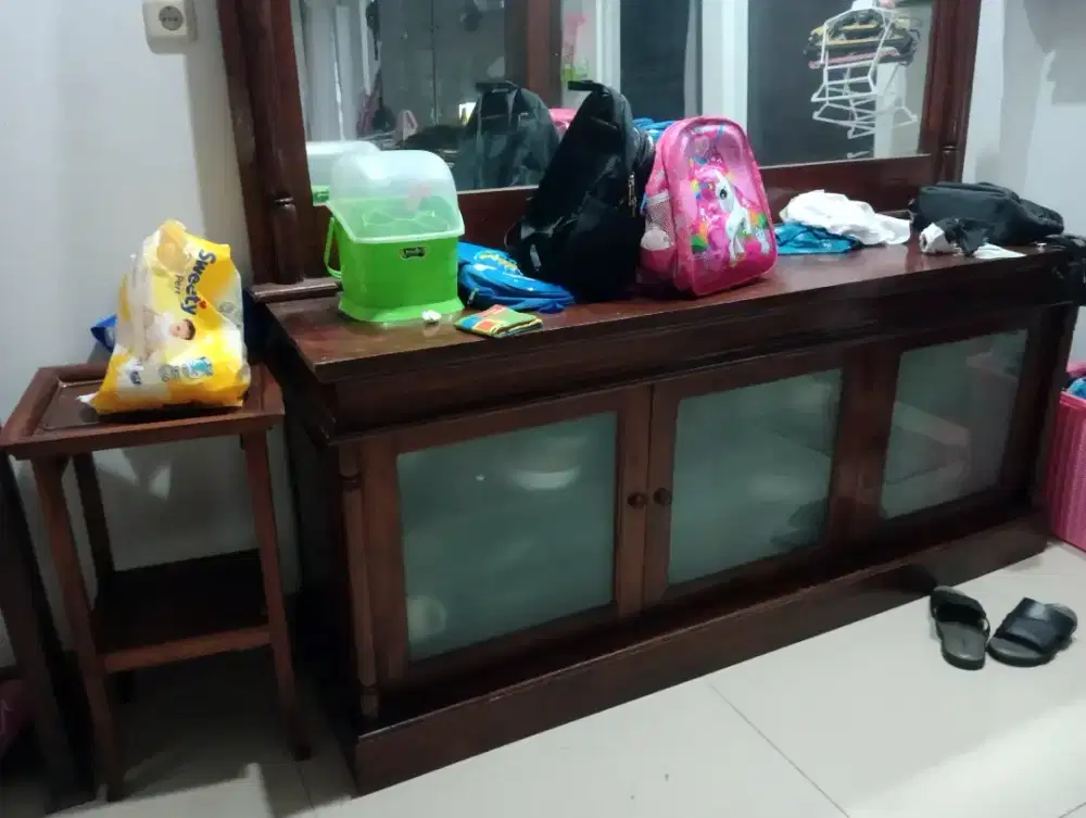 Dijual buffet besar JATI dan lemari JATI