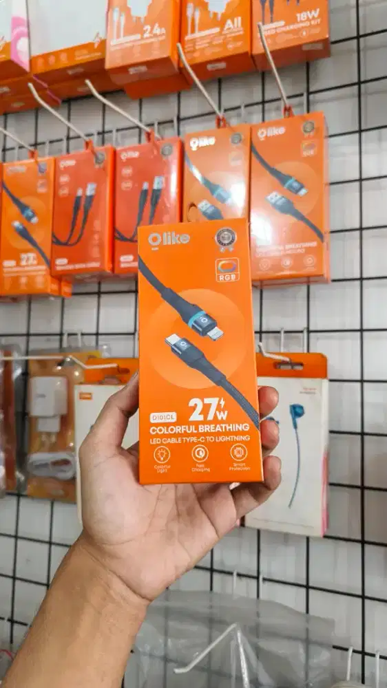 KABEL DATA TYPE C TO LIGHTNING OLIKE D101CL