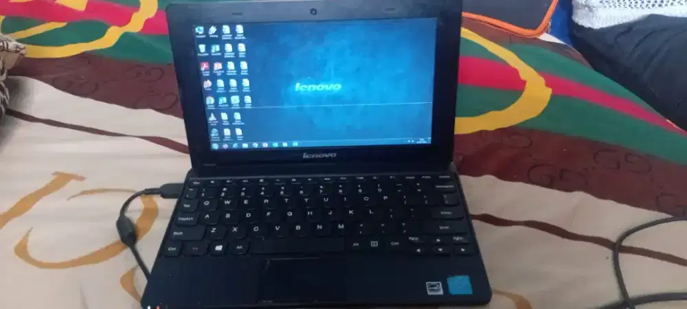 Lenovo E10-30 Second