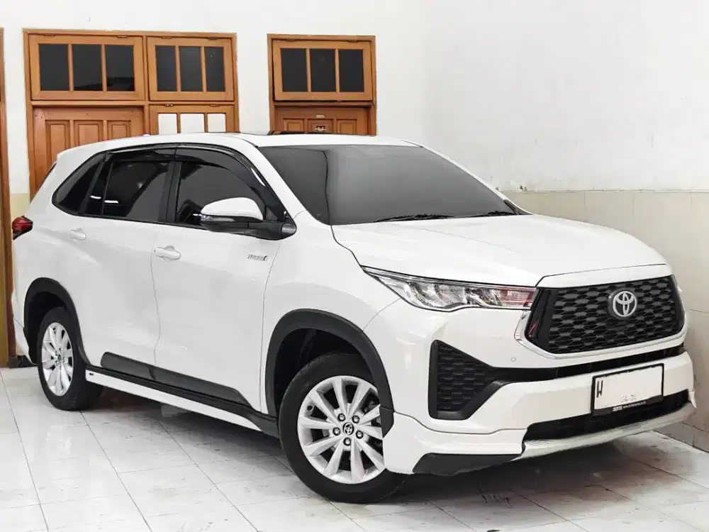 2025 Asli Innova Zenix V Hybrid Modellista Automatic Putih AT TSS 2024
