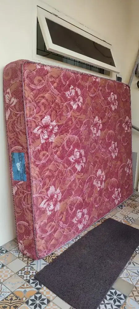 Kasur 160x200 tidak di pakek