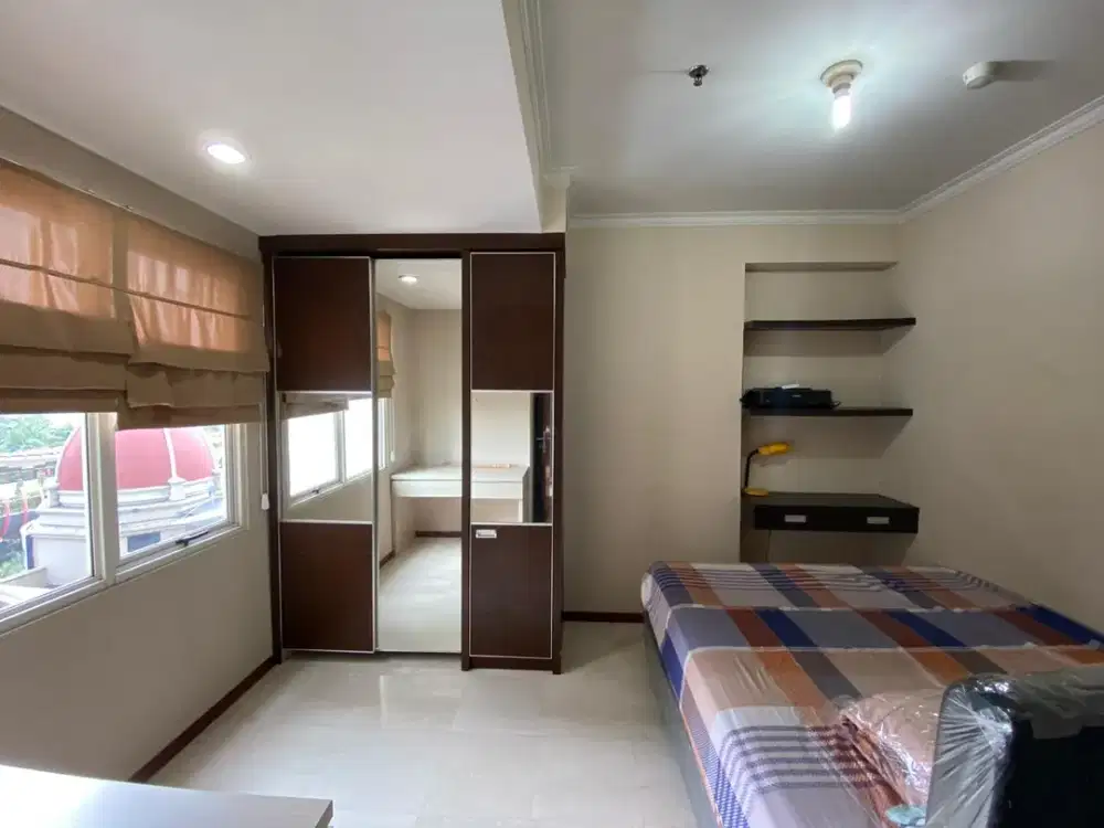 SEWA 2BR ROYAL MEDITERANIA GARDEN TANJUNG DUREN, LOKASI STRATEGIS, DEKAT MALL, KANTOR, UNIVERSITAS, TRANSPOTASI