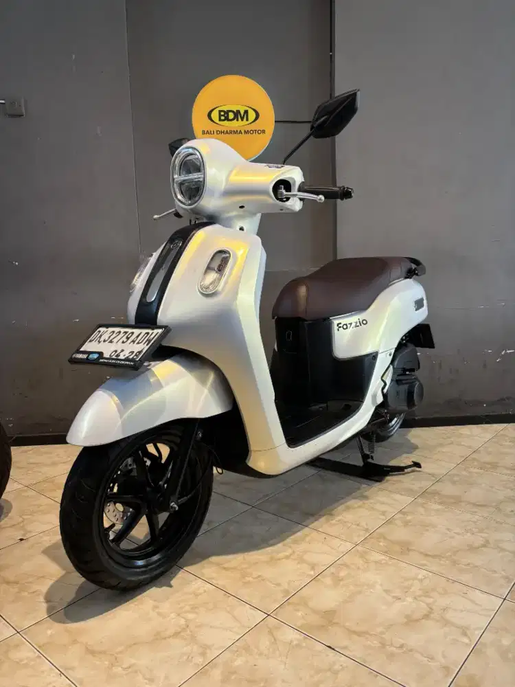DP 2,5 JT / BUNGA MENURUN 2% / YAMAHA FAZZIO 125 LUX TAHUN 2023