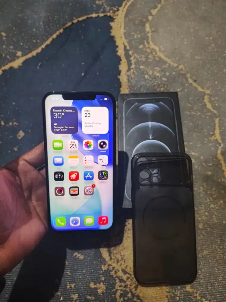 Iphone 12 pro 128 Gb iBox Bh 100 % Fullshet Lcd Gantian TT Hp Lain
