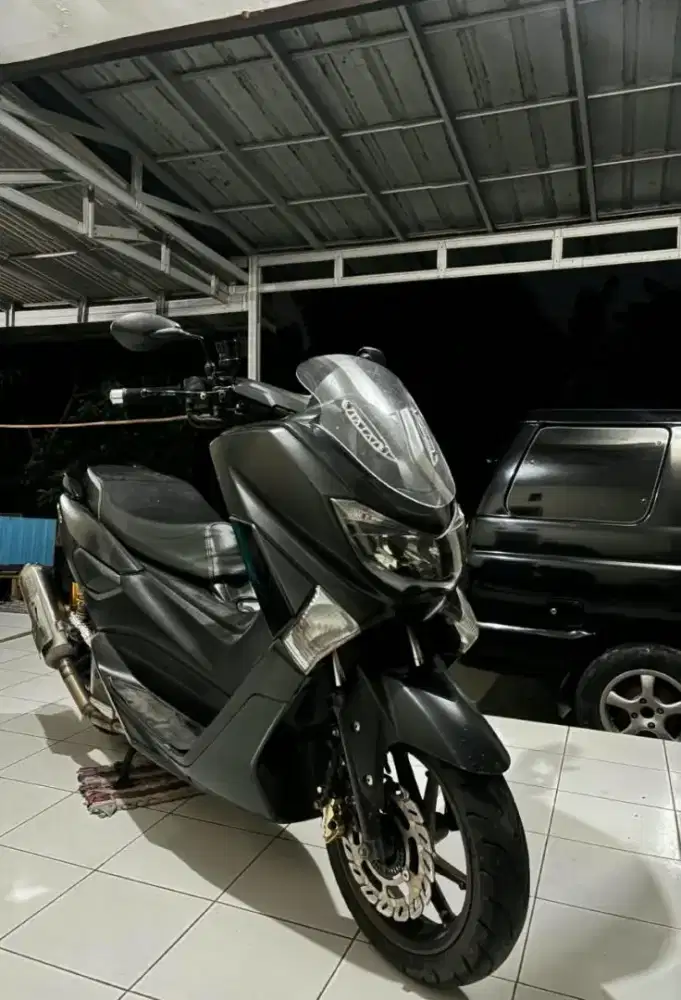 Yamaha nmax old Racing!