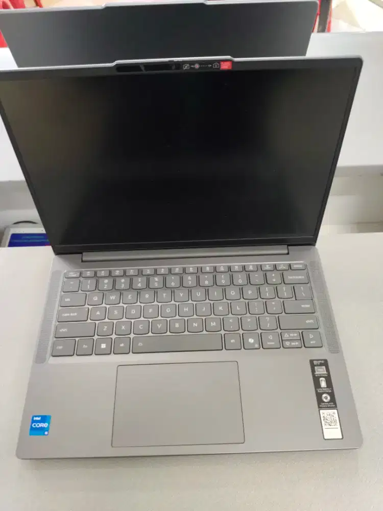 Lenovo Ideapad slim 3i 8/512