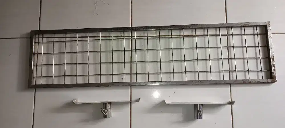 Sepaket Tatakan gawangan baju 100 x 25