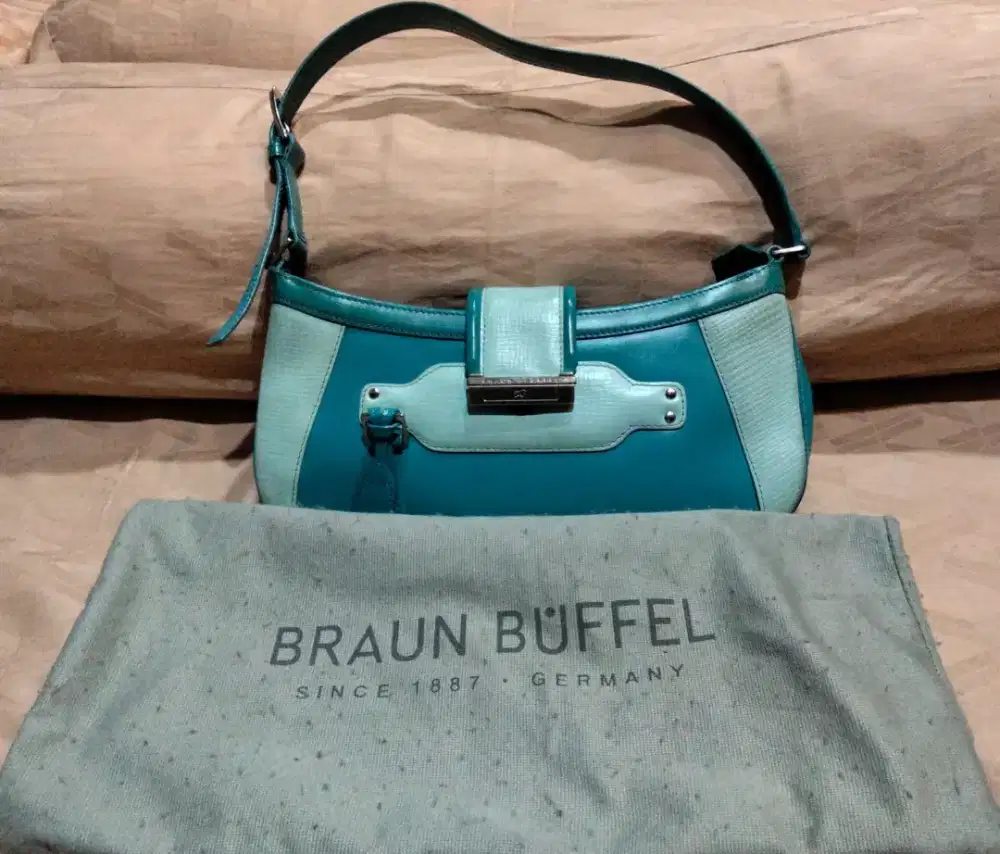 Shoulder bag merek Braun buffel