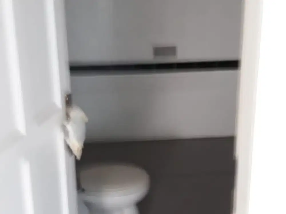 Rumah 2 Lantai Murah Siap Huni Posisi Hook di Taman Modern Cakung