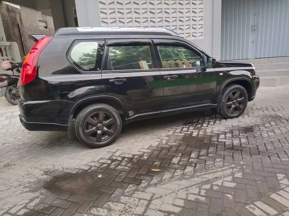 Nissan X-Trail 2010 Bensin