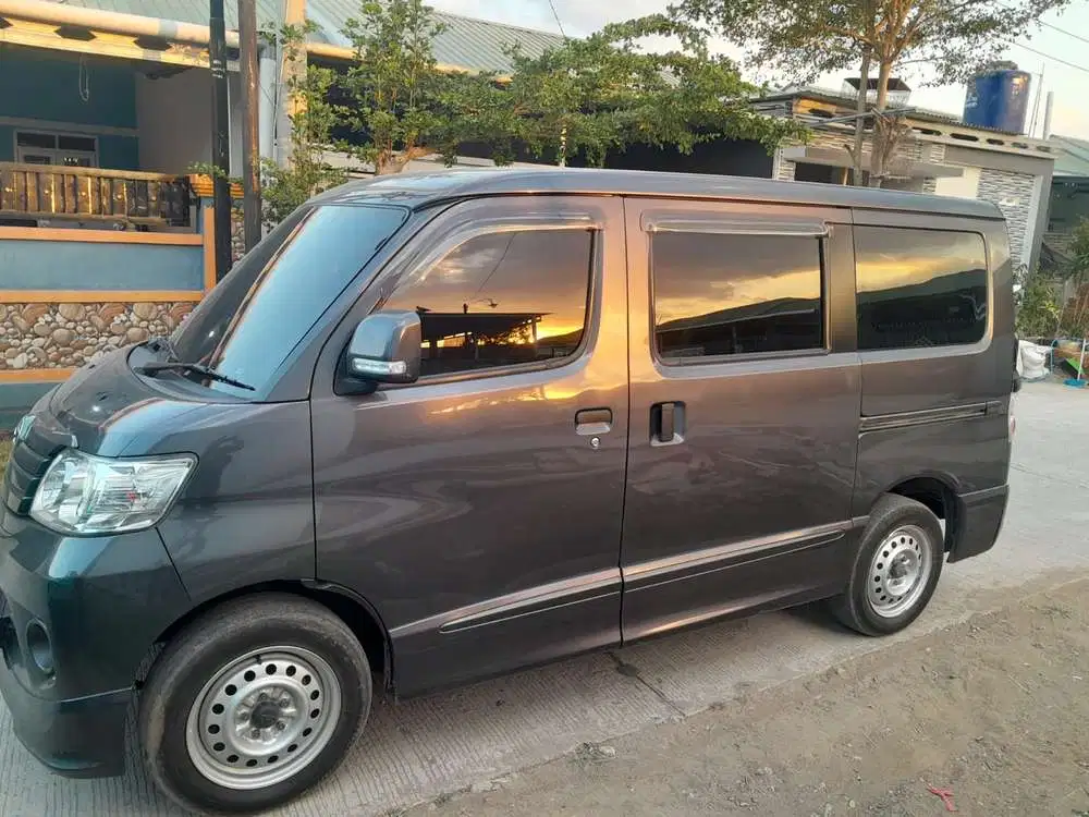Daihatsu Luxio 2023 Bensin