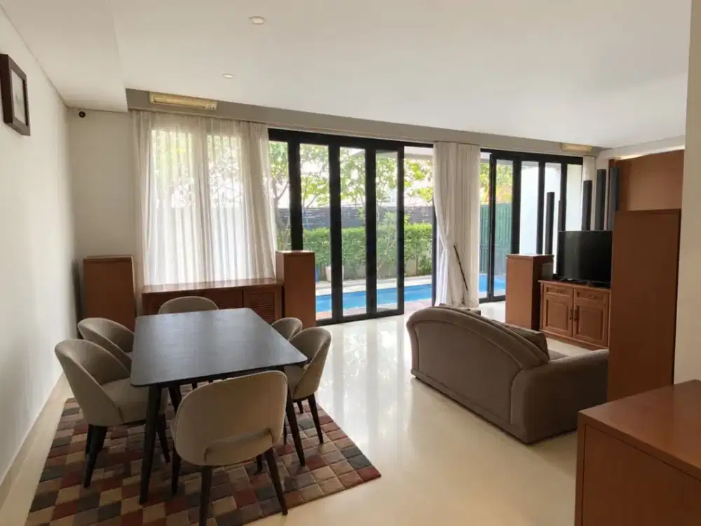 Dijual rumah Cipete Selatan with pool uk 256m at Jakarta Selatan